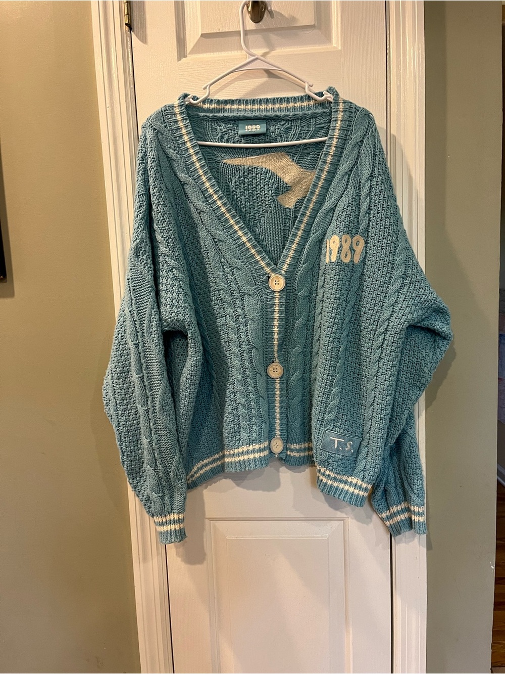 Taylor Swift 1989 Taylor Cardigan Blue Seagull Limited Edition MD/LG b2